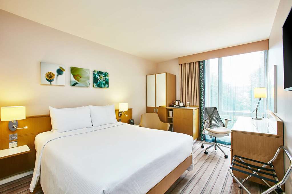 Hilton Garden Inn Bristol City Centre Szoba fotó